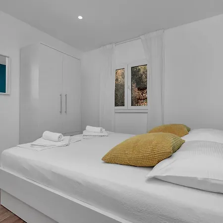 Blue Dream By Interhome Lejlighed Makarska