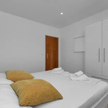 Blue Dream By Interhome *